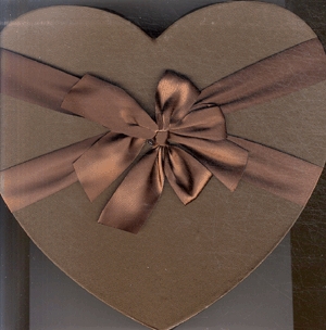 Ajándékdoboz szett - szív formájú, masnis