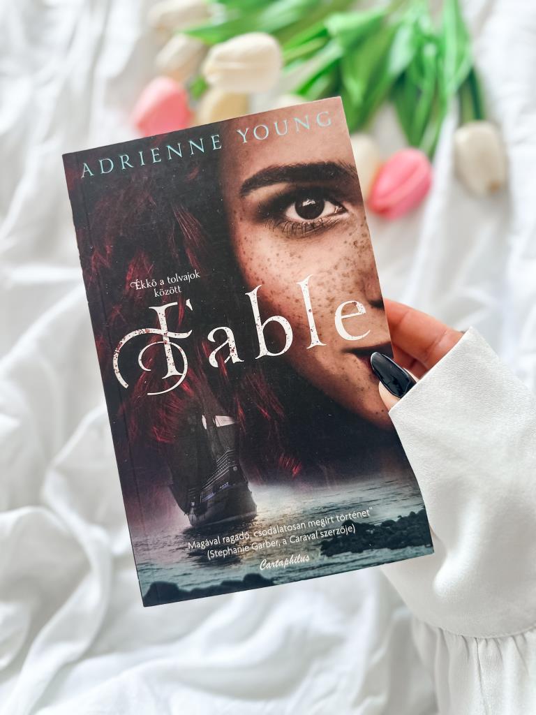 Ha még nem tudod, hogy elolvasd-e Adrienne Young Fable című kalandos regényét, akkor itt van pár idézet a könyvből, ami biztosan felkelti az érdeklődésed!🙈

Nagyon szeretném, ha ez a könyv újra előke