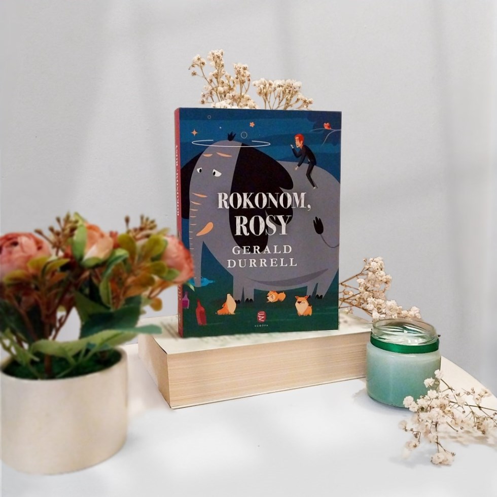 Egy igazán humoros és kedves történetet Rosy és az új gazdája Adrian kalandjairól.
A főhősünk egyik nap egy különös levelet kapott a bácsikájától.
Az egyetlen élő rokona nem más mint Rosy, egy hatalm