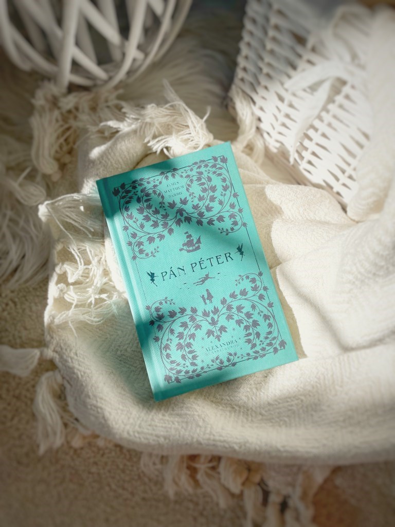 Sokáig azt gondoltam, hogy a Pán Péter egy tipikus gyerekkönyv.